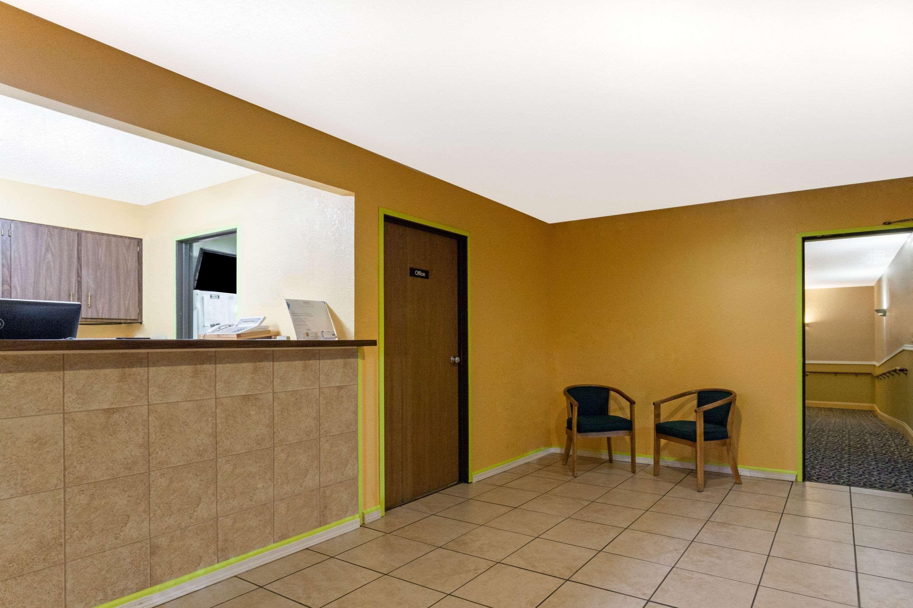 Super 8 By Wyndham Bath Hammondsport Area Motel Exterior foto
